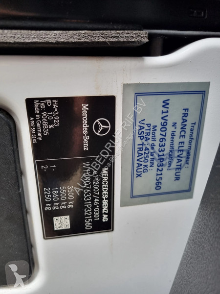 Samochód dostawczy Mercedes 316 CDI/...