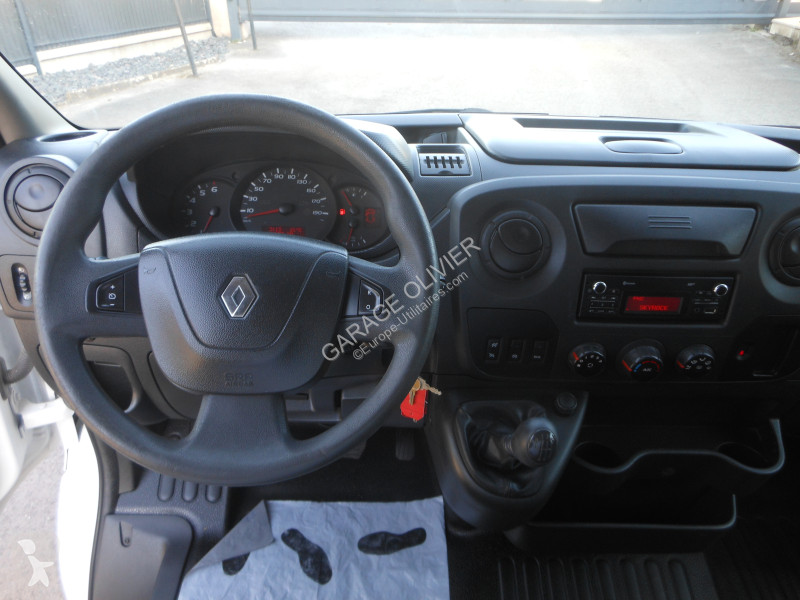 Véhicule utilitaire Renault Châssis Cabine...