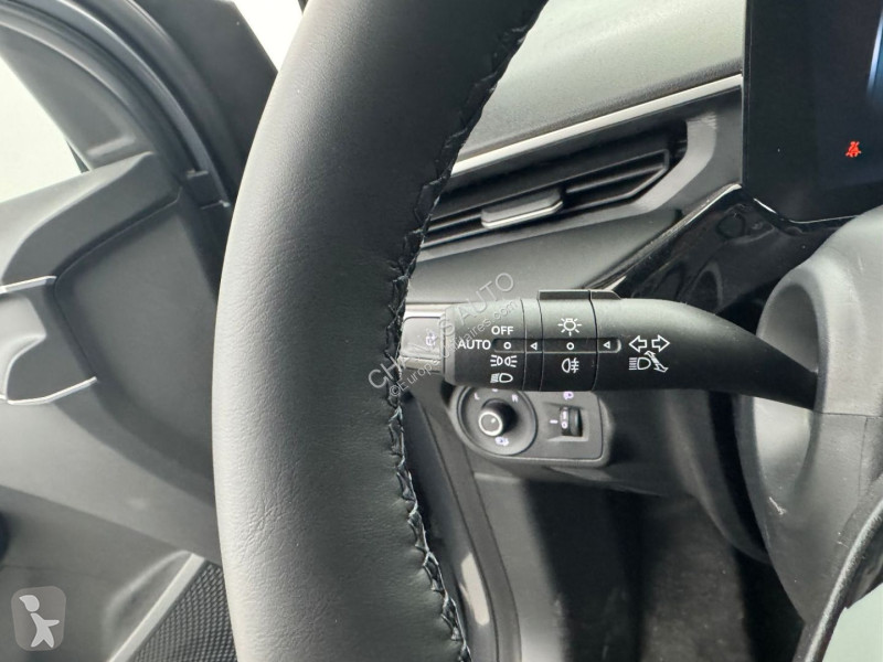 Samochód dostawczy MG 1.5 L Hybrid+ 195 ch Luxury