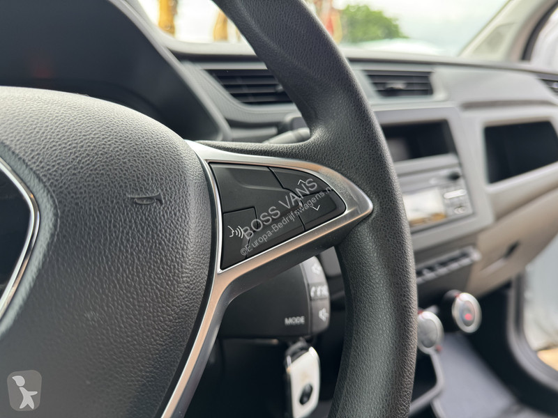 Véhicule utilitaire Renault 1.5 dCi 75pk L1...