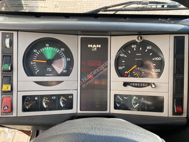 عربة نفعية MAN LE 8.220 4x4 | Kipper/Kran...