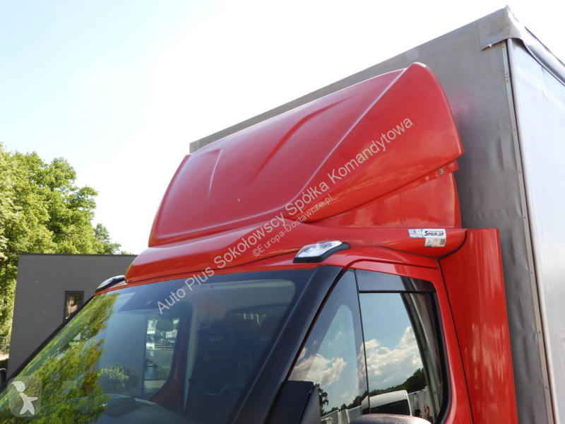 Veicolo commerciale Iveco 50C18 DAILY