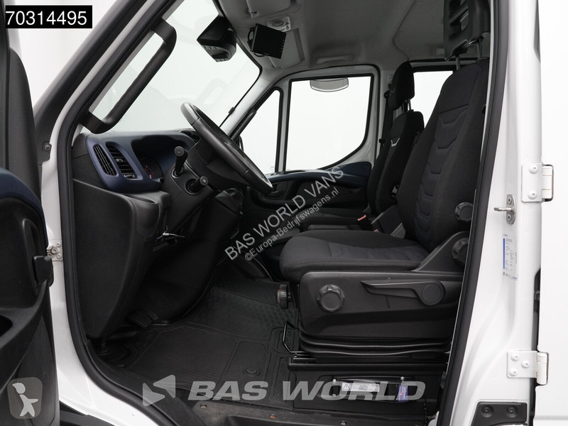 Samochód dostawczy Iveco 70C18 3.0L 4x4...