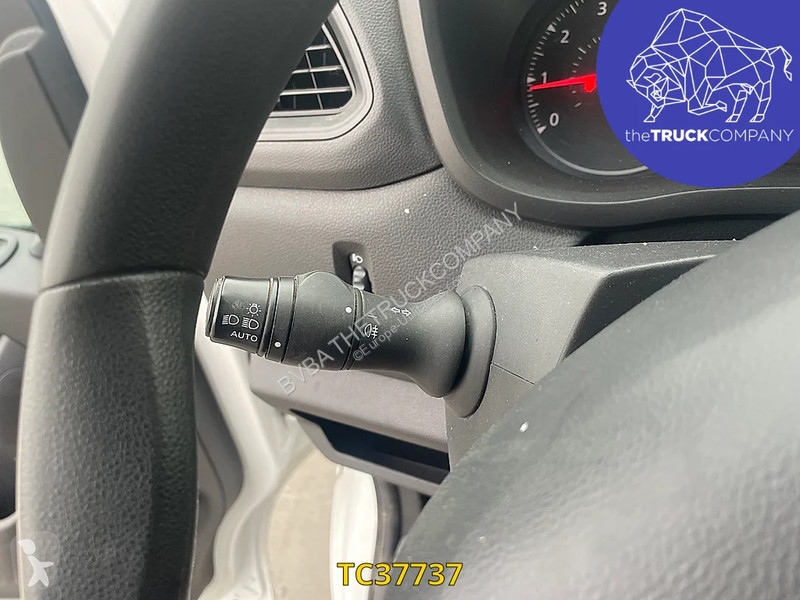 Véhicule utilitaire Renault 145.35 klubb