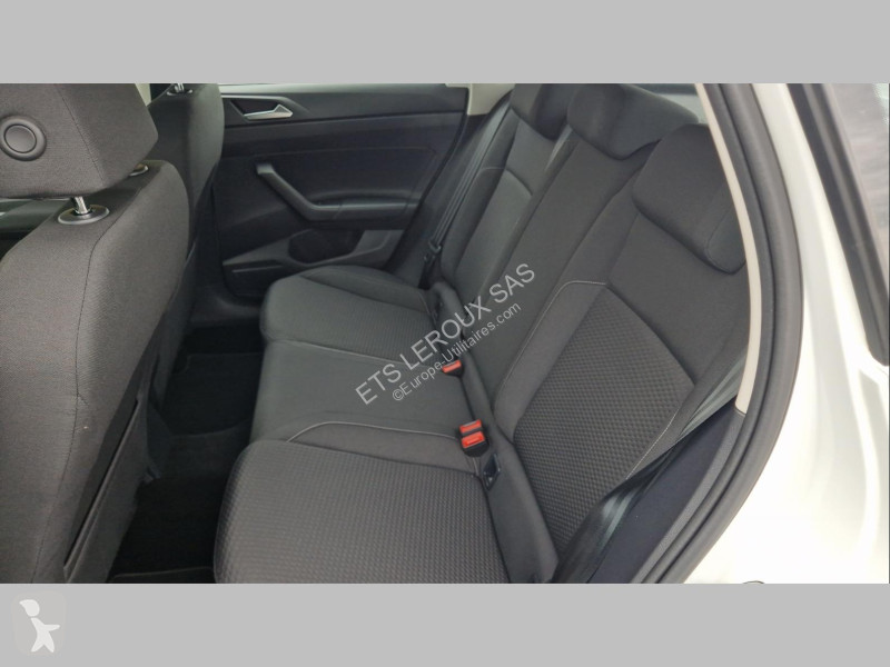 عربة نفعية Volkswagen POLO
