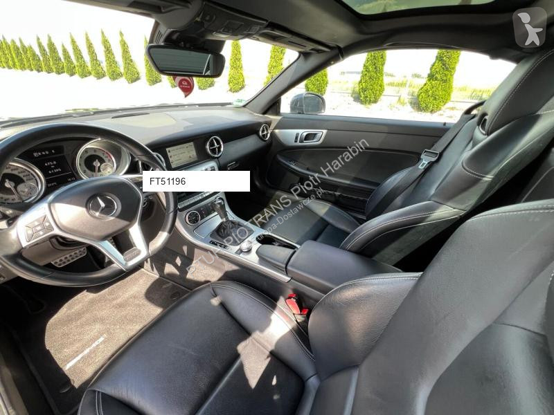 Samochód dostawczy Mercedes SLK 200