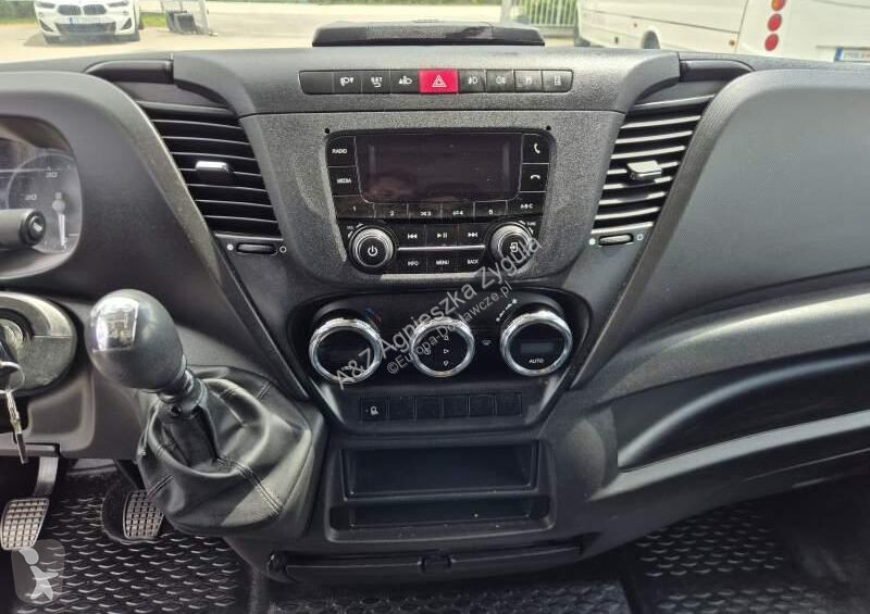 Furgoneta Iveco DAILY 35-140 / SPROWADZONY Z...