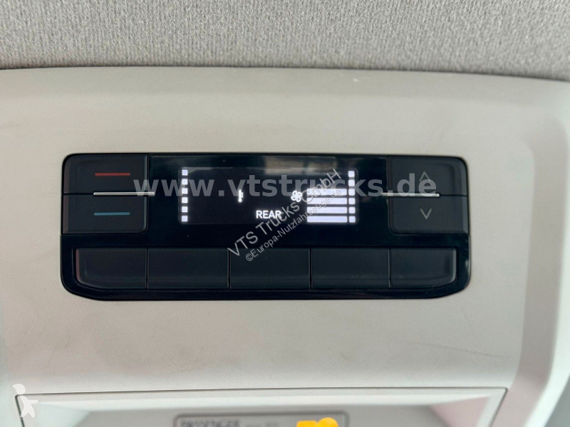 عربة نفعية Volkswagen T6.1 Kombi lang 8 Sitzer...