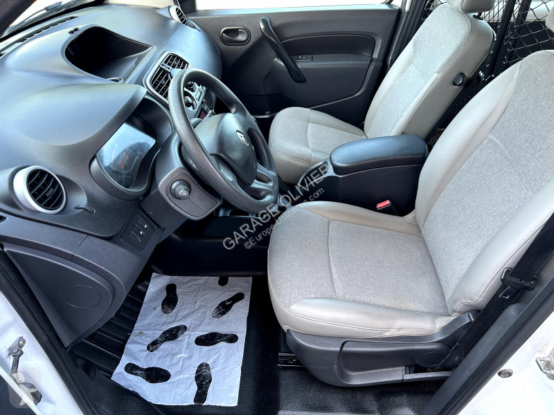 Véhicule utilitaire Renault Maxi Grand Volume...