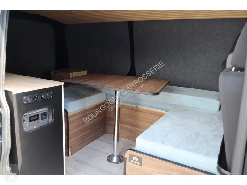 Véhicule utilitaire Volkswagen TRANSPORTER L1H1...