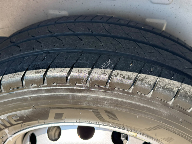 Furgoneta Renault -/- 20 °C Thermo King