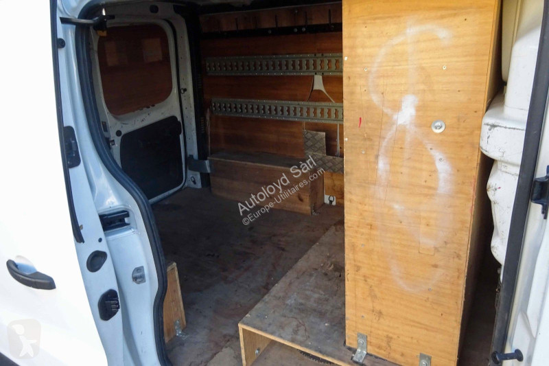 عربة نفعية Renault TRAFIC 1,6 DCI 95 L1H1