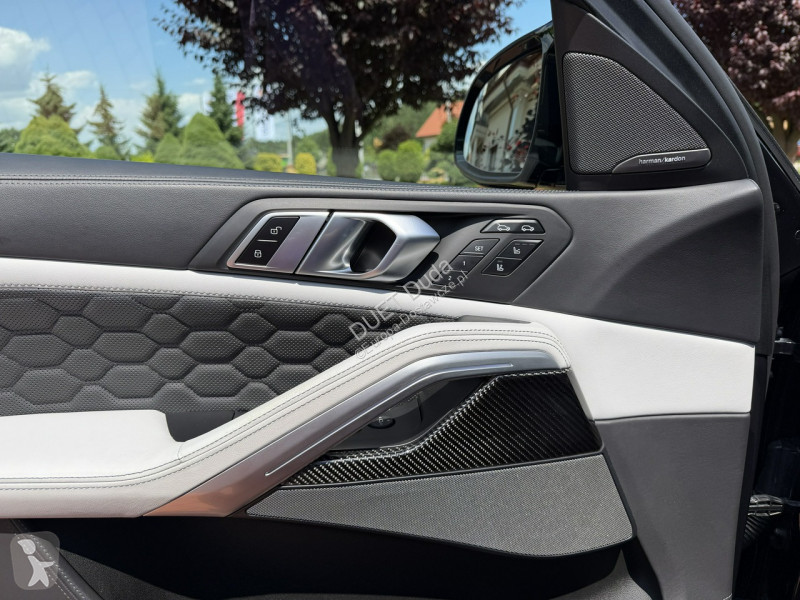 Samochód dostawczy BMW X6 M