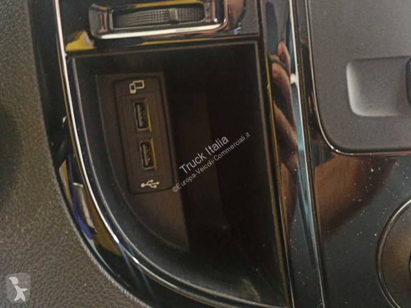 عربة نفعية Mercedes III - vito 116 cdi...