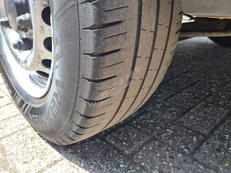 Nyttofordon Ford 2.2 TDCI 125PK L2H2 Koelwagen...