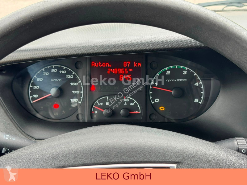 Iveco 35C13 Mit Relec Froid TR32 Transporter