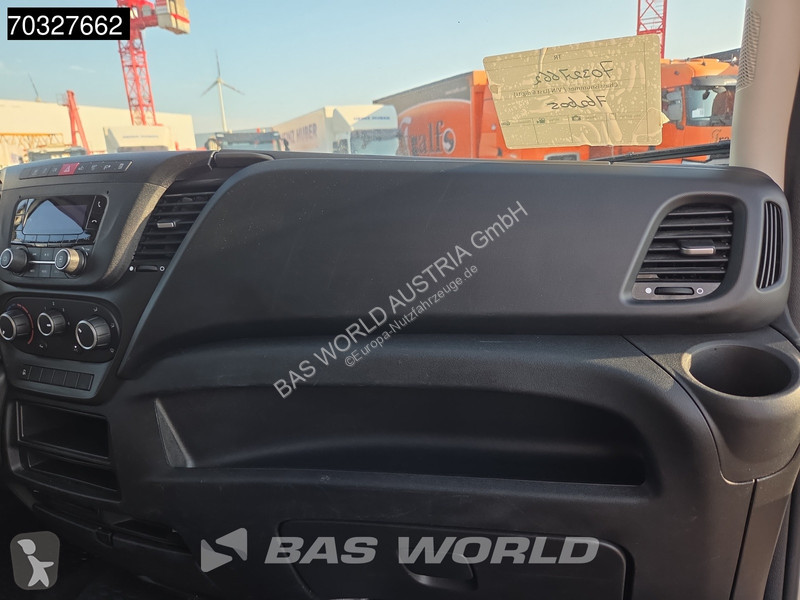 Furgoneta Iveco 35C16 3.0L Ladebordwand 160PS...