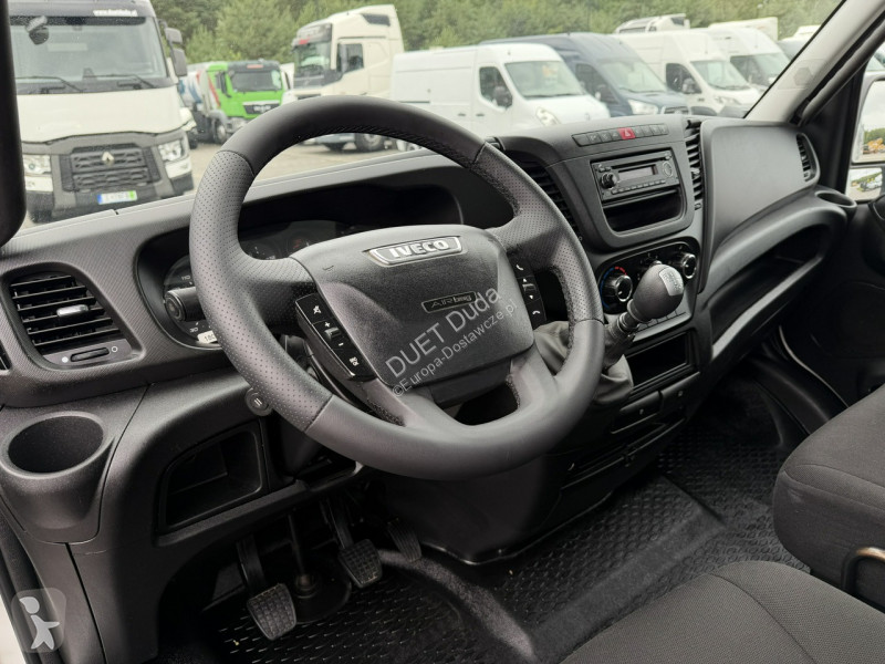 Samochód dostawczy Iveco 35C15