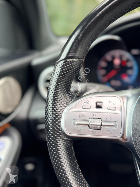 Mercedes 300 DE 9G-TRONIC 4MATIC AMG LINE...