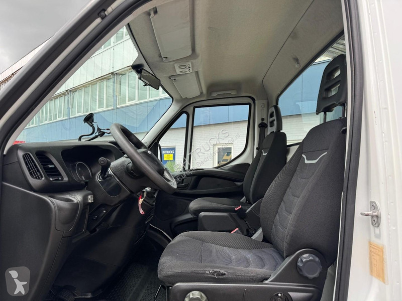 عربة نفعية Iveco 35-120 EURO 6 + Lift 30m...