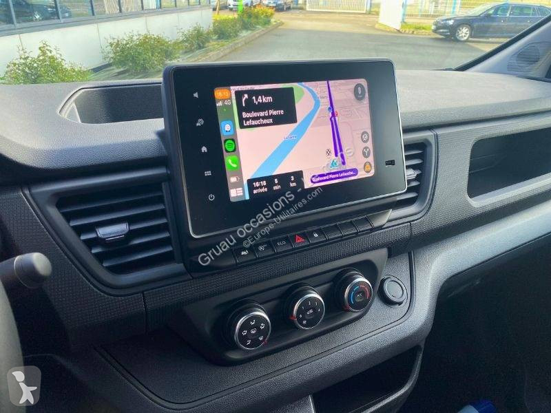 Samochód dostawczy Renault