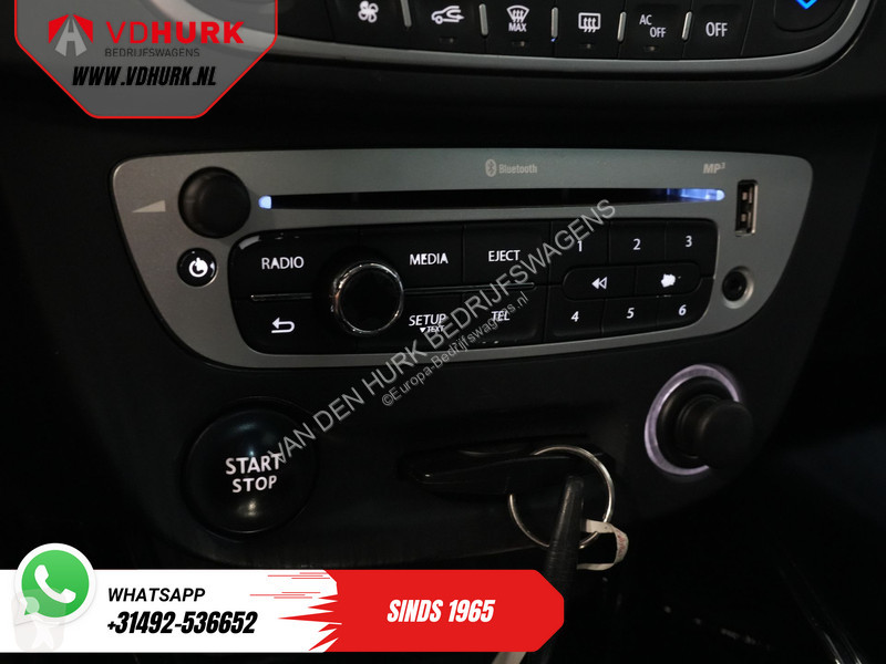 Samochód dostawczy Renault Estate 1.5 dCi Bose/...