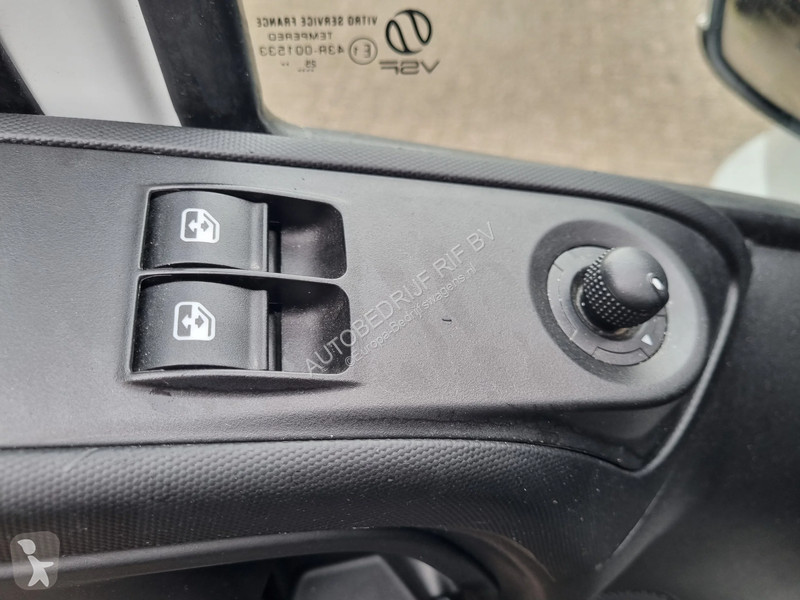 Samochód dostawczy Iveco 35C16 3.0D Koffer/...