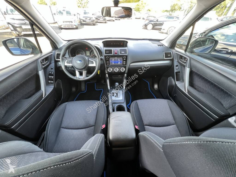Samochód dostawczy Subaru III 2.0D 147ch 4X4...