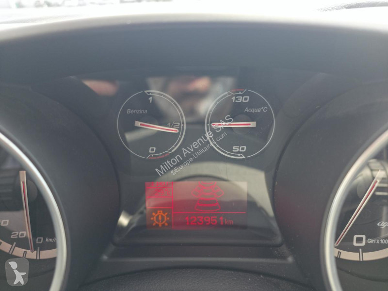 Samochód dostawczy Alfa-Roméo GIULIETTA 1.4...