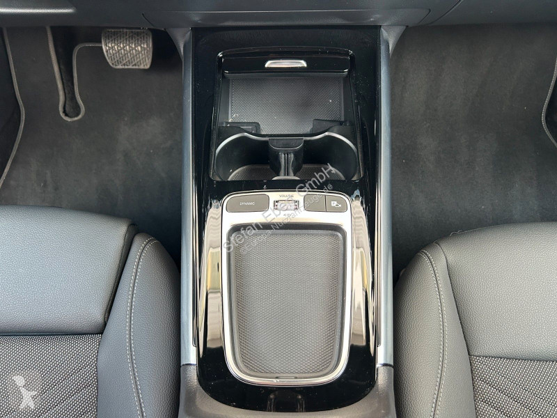 Véhicule utilitaire Mercedes B 180...
