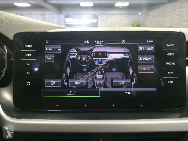 عربة نفعية Skoda KAMIQ 1.0 TSI - 95  Ambition