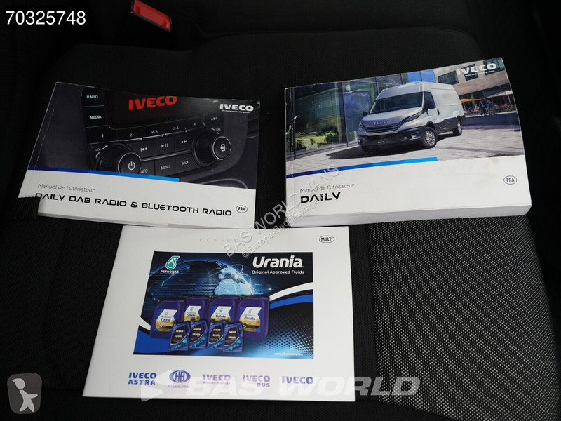 Bedrijfswagen Iveco 35C16 3.0L Laadklep...