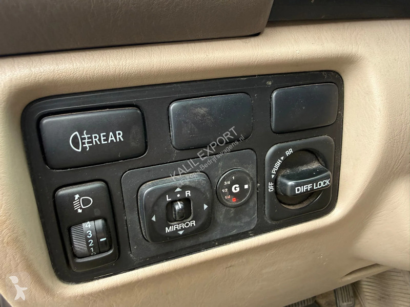 Furgoneta Toyota SUV - V8 - Petrol - 4x4 4WD -...