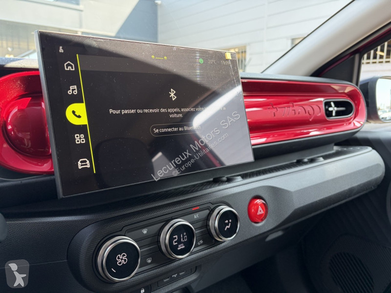 Veicolo commerciale Renault E-tech (4) techno...