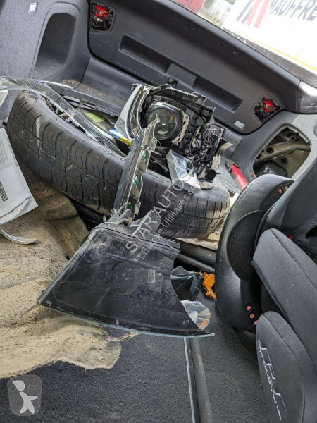 عربة نفعية Audi