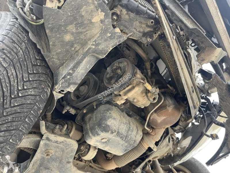 عربة نفعية Peugeot