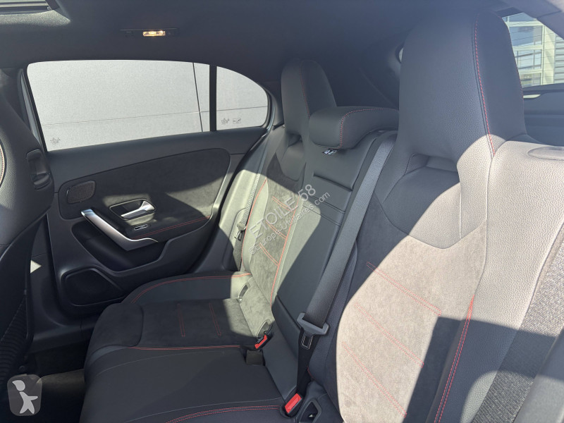 Véhicule utilitaire Mercedes Classe A 250 e...