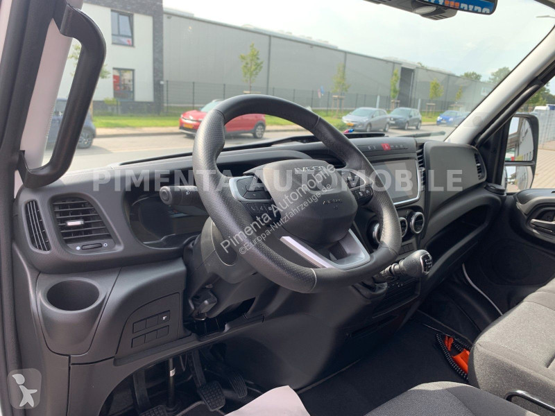 Furgoneta Iveco 70C18H PRITSCHE SIEBD KISTE...