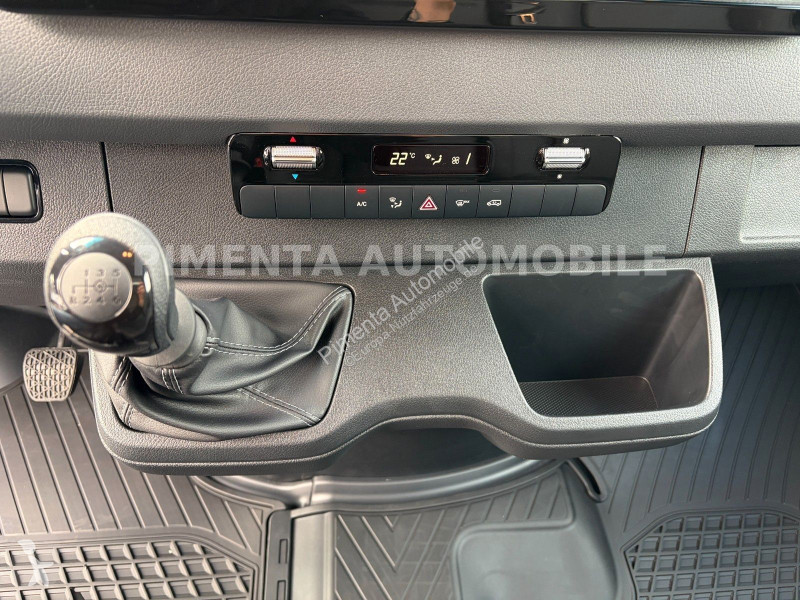 Furgoneta Mercedes 517 PRO 43 5t PRITSCHE 4,50m...