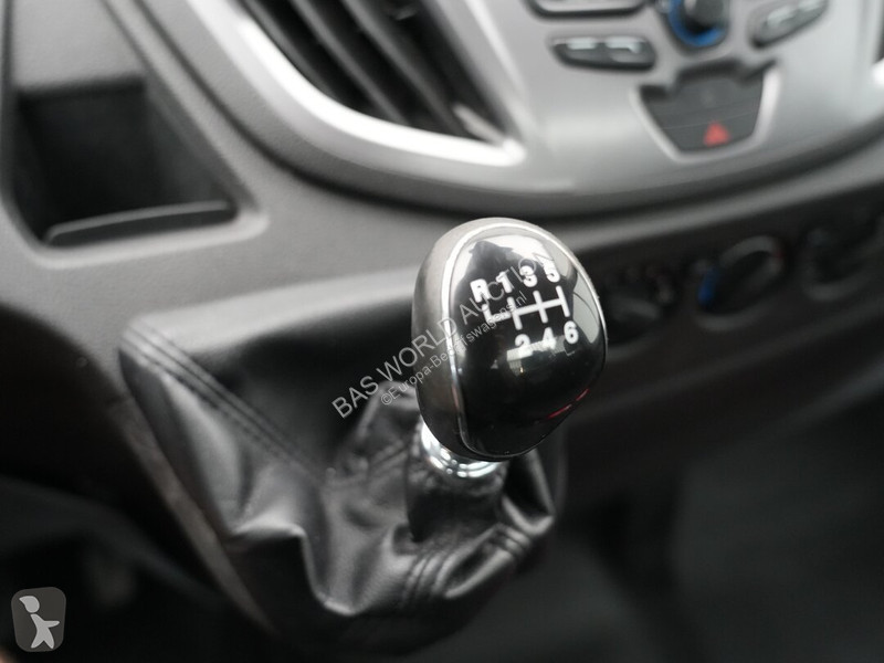 Лекотоварен автомобил Ford 155PK