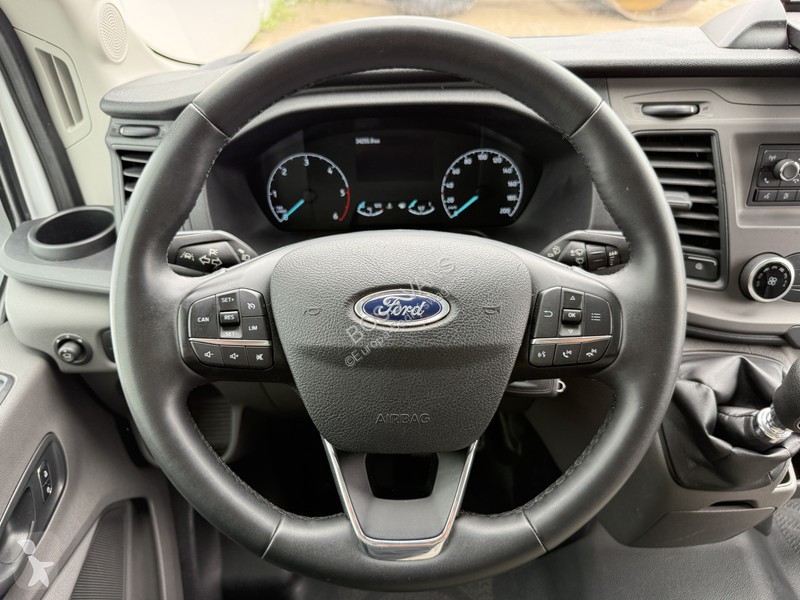 Véhicule utilitaire Ford 2.0 TDCI 130PK...