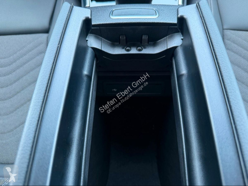 Mercedes EQA 300 4M...