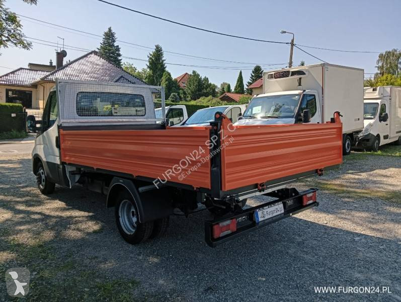 Samochód dostawczy Iveco