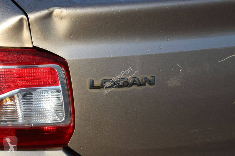 عربة نفعية Dacia