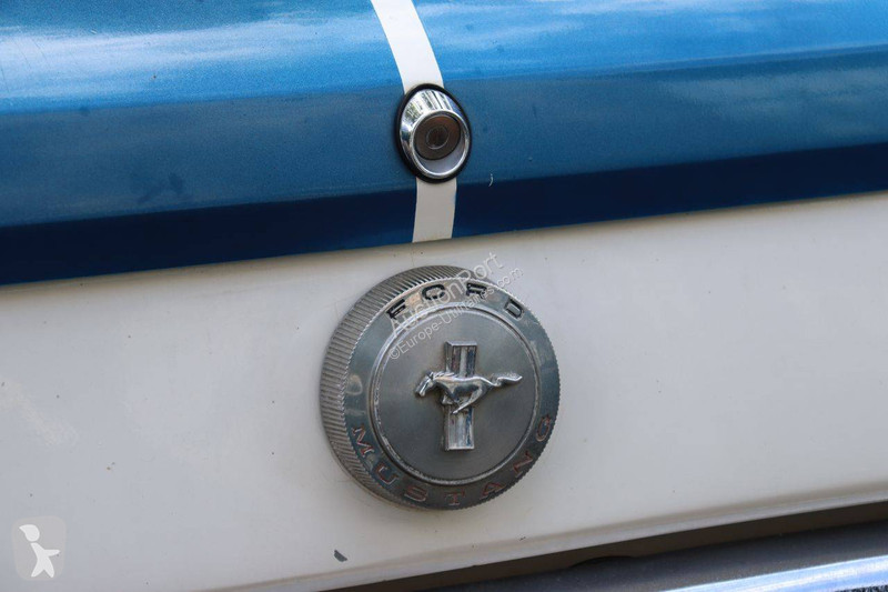 Furgoneta Ford V8