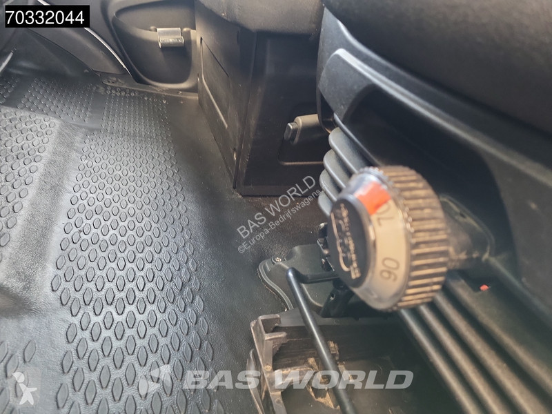 Furgoneta Iveco 72C18 3.0L Automaat 1000KG...