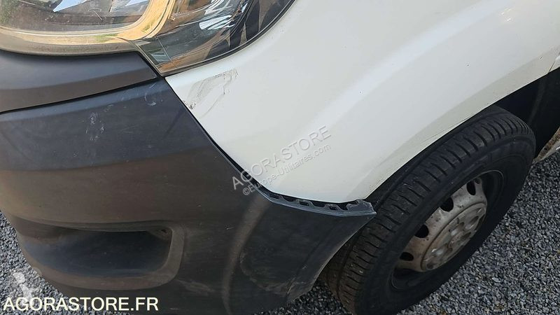 Véhicule utilitaire Peugeot BOXER