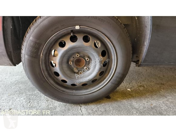 Véhicule utilitaire
