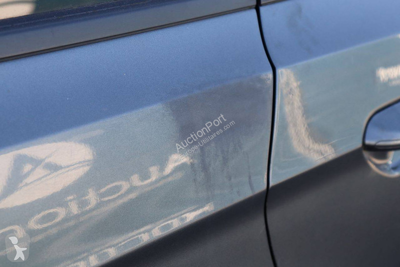 عربة نفعية Ford
