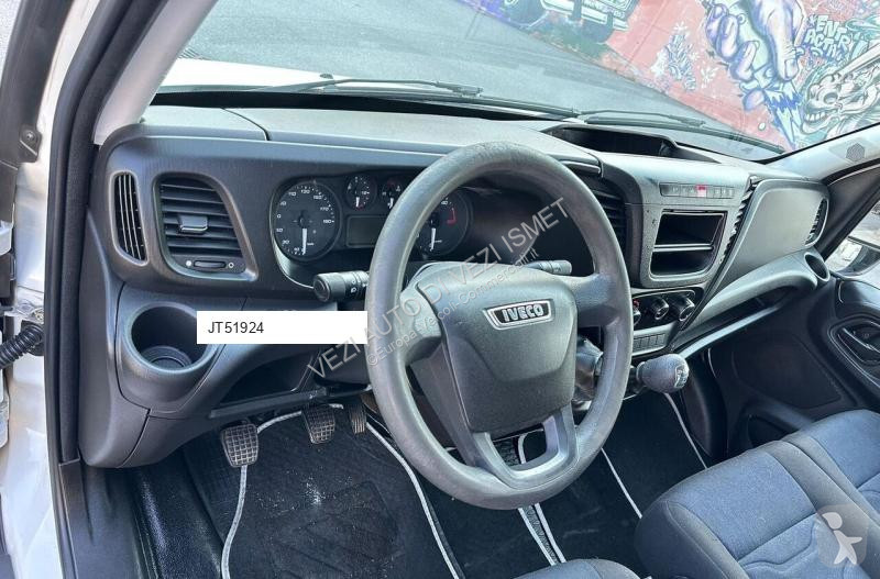 عربة نفعية Iveco